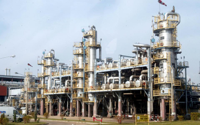PKN Orlen: Produkcja benzyn i oleju napędowego w górę