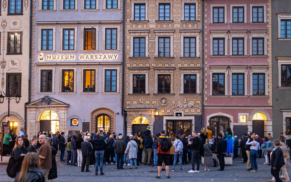 Muzeum Historyczne Warszawy mieści się w kamieniach przy rynku Starego Miasta