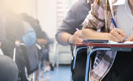 CKE opublikowała analizę próbnego egzaminu ósmoklasisty, który odbył się w grudniu 2024 roku