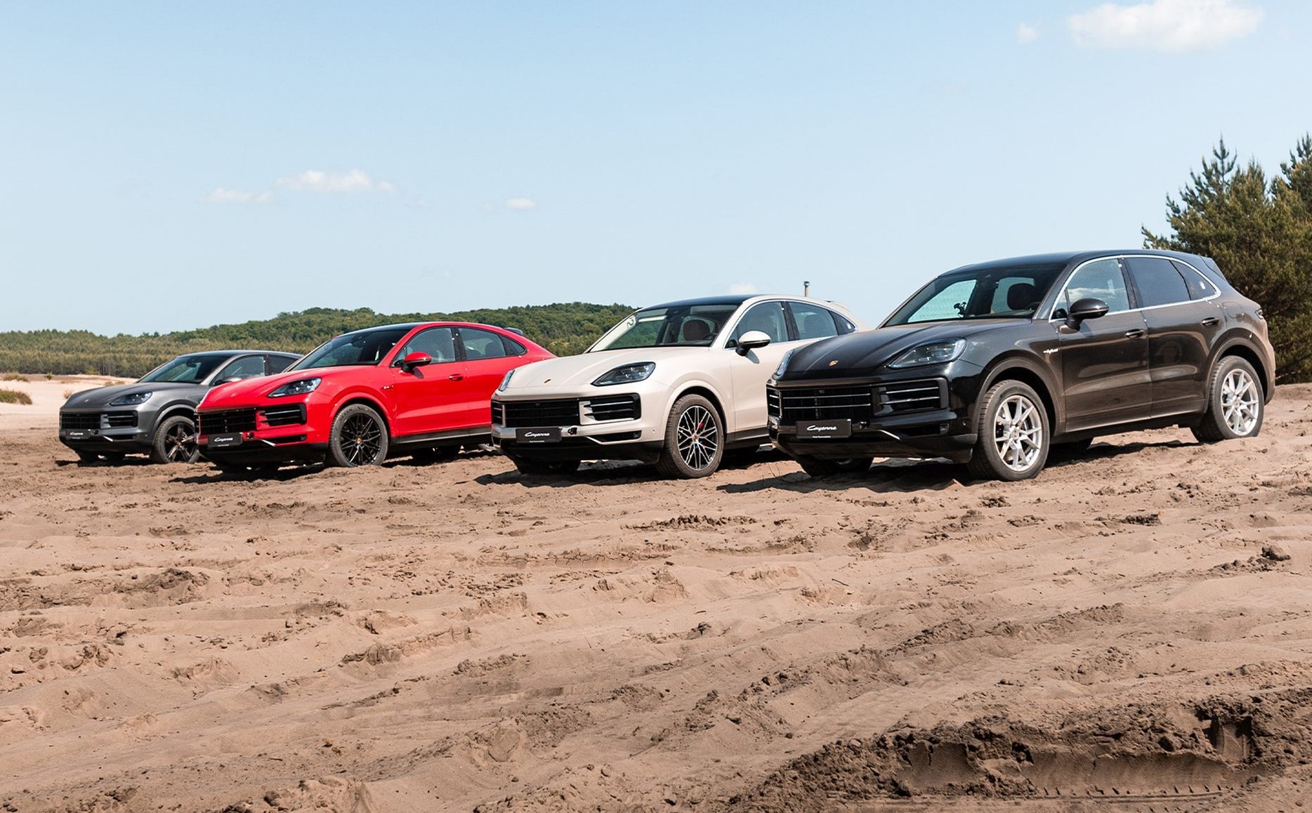 Sprawdzamy Porsche Cayenne. Pustynia Błędowska zamiast autostrady