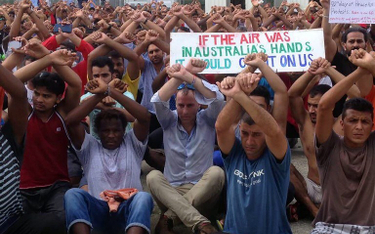 Sąd Najwyższy Papui Nowej Gwinei: Nie przywracać dostaw wody dla imigrantów