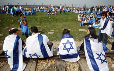 Izrael wstrzymuje wycieczki do Auschwitz. Boi się wirusa