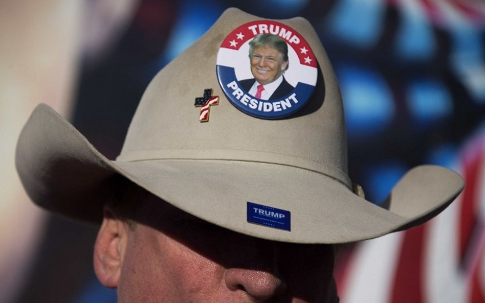 Sondaż w USA: Donalda Trumpa nie da się lubić