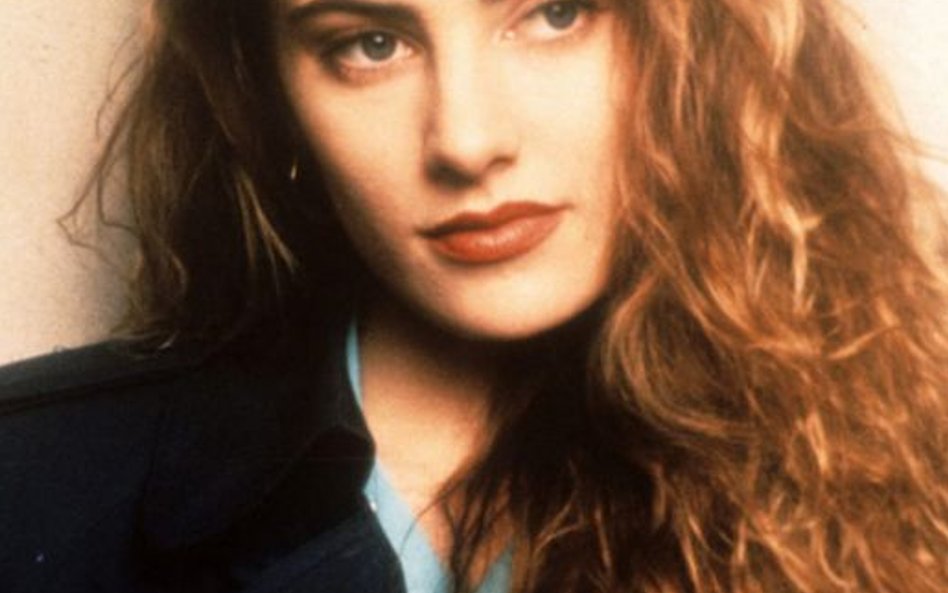 Mädchen Amick jako Shelly Johnson
