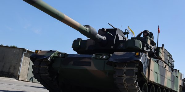 Co jeżeli prezydent zawetuje ustawę o SAFE? Rząd: Skorzystamy, ale jest jedno „ale”