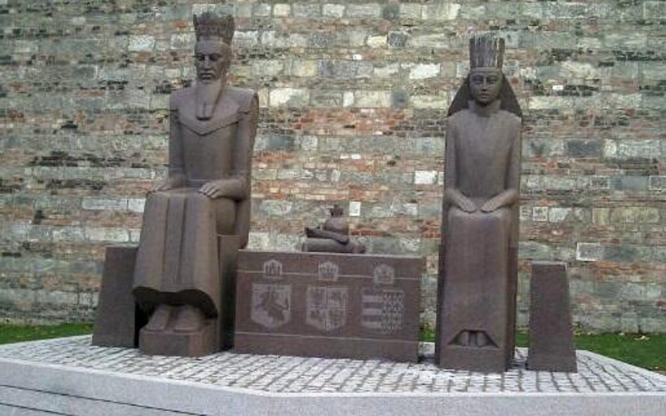 W uroczystości odsłonięcia pomnika Jagiełły i św. Jadwigi udział wzięli szefowie dyplomacji Litwy i 