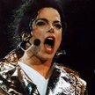 Jackson, jego widowiska i ekscentryczne zachowania, stały się własnością publiczną, wszyscy je ogląd