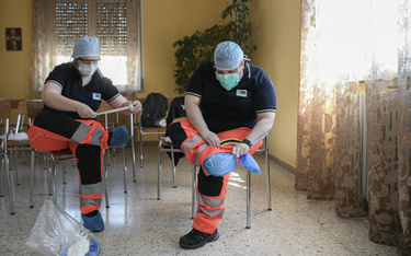 Włochy: Od początku epidemii zmarło 109 lekarzy