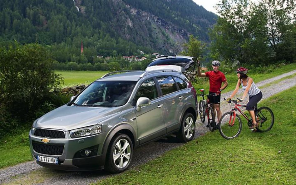 Chevrolet Captiva – ta rodzinna terenówka oferuje korzystny stosunek ceny do wyposażenia.