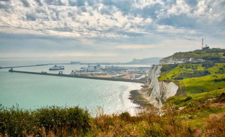 Najważniejszy brytyjski port nad kanałem – Dover. Stąd do Francji jest już tylko niecałe 35 km.