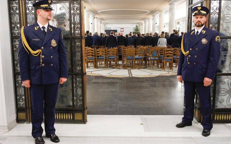 Rewolucja kadrowa w straży marszałkowskiej. Fala odejść