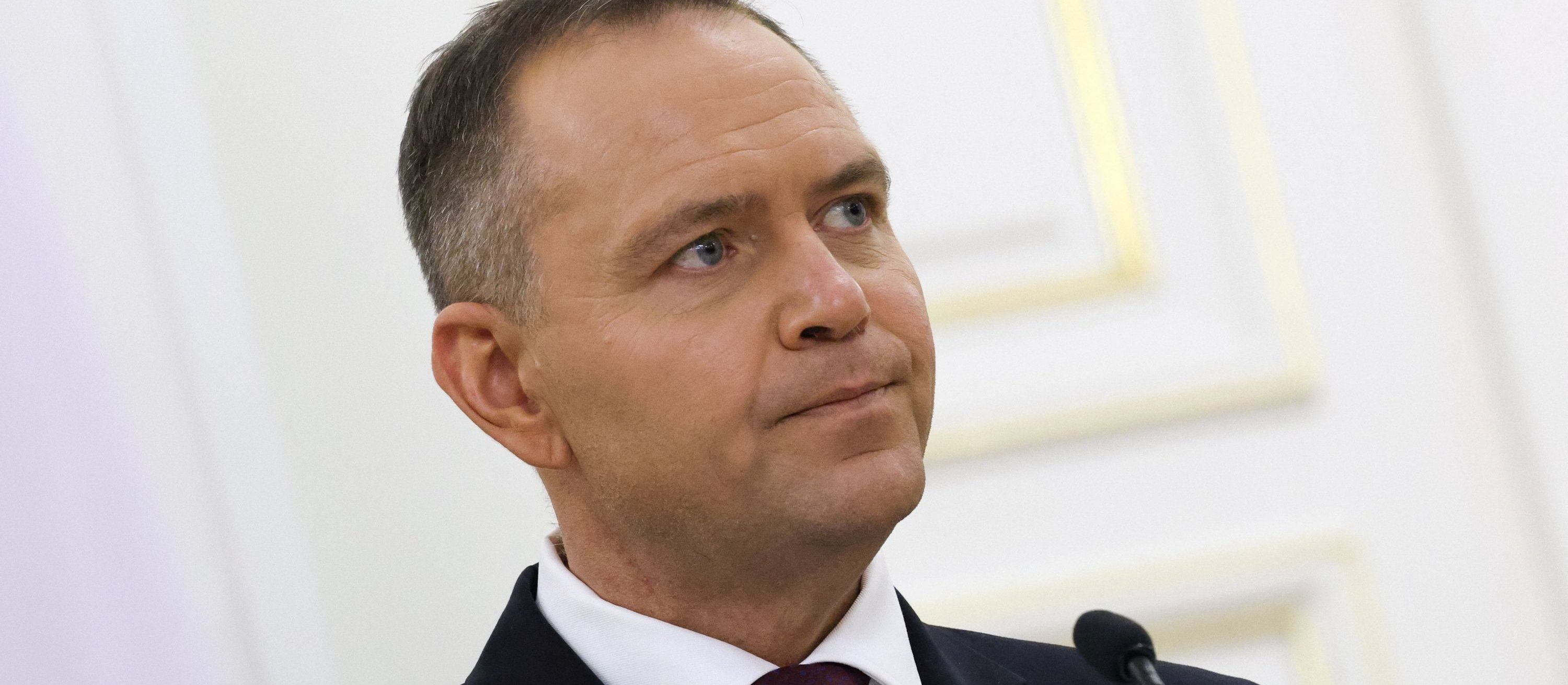 Kontrowersje wokół ubrania prezydenta Karola Nawrockiego. Spółka Nowrocky zabrała głos