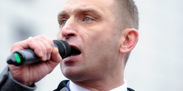 Zuzanna Dąbrowska: Jesteśmy skazani na szwadrony Roberta Bąkiewicza