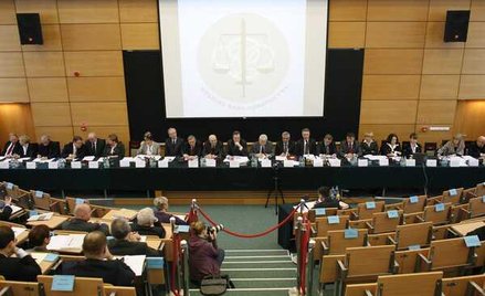 Sędziowie chcą spotkania z premierem