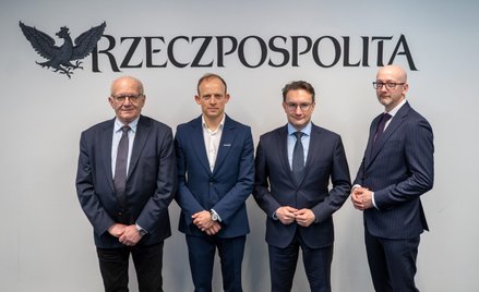 Uczestnicy debaty (od lewej): Grzegorz Sokoliński, przewodniczący Karkonoskiej Lokalnej Organizacji 