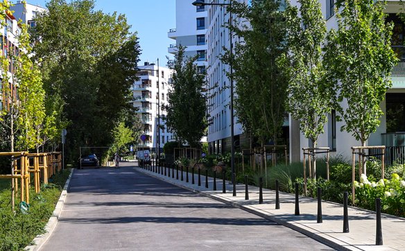 Ulica Hübnera po remoncie - inwestycja połączyła istniejące fragmenty ulicy – od Brandysa do ul. Kra