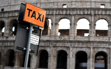 Włochy: W Rzymie protestują taksówkarze