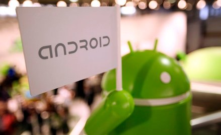 Uwaga na czarną kropkę w wiadomości. Może zawiesić telefon