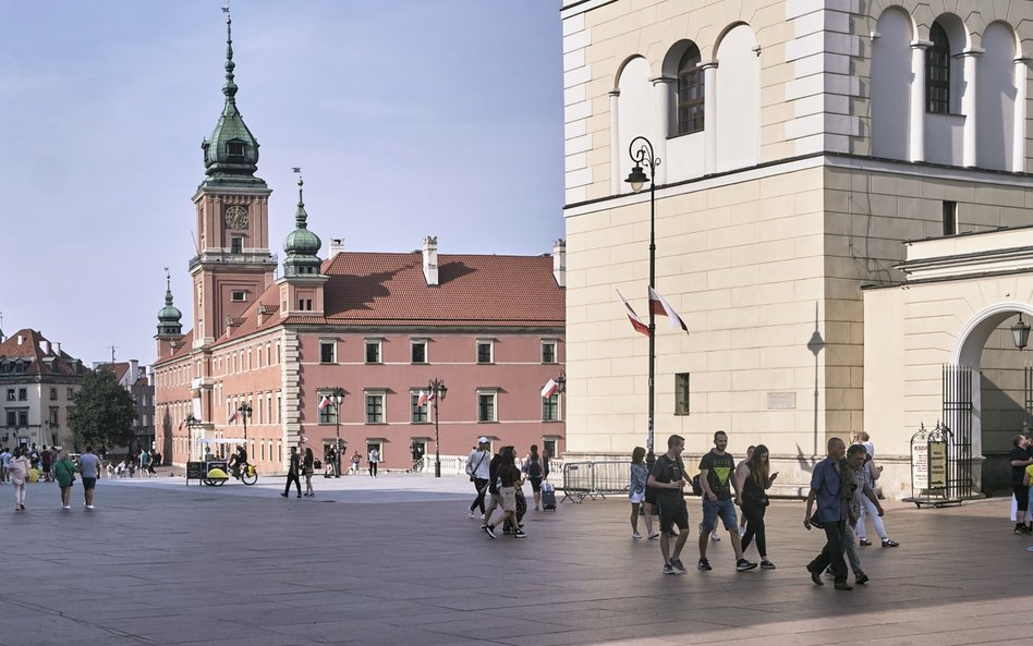 "No to recesja". GUS podał dane o PKB w drugim kwartale 2023 r.