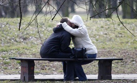 Sztuka całowania: co ujawniają nasze wargi