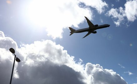 Które linie lotnicze pasażerowie najbardziej kochają, a których nienawidzą?