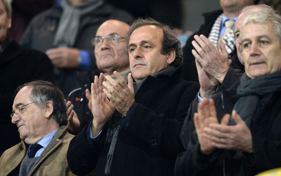 „Sunday Times” sugeruje, że Platini sprzedał się za Picassa