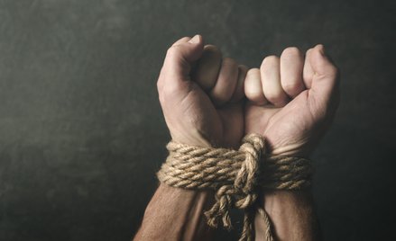 Anna Nowacka-Isaksson: Niektórzy nadal czczą niewolnictwo