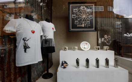 Banksy otworzył sklep z wyposażeniem wnętrz w Londynie