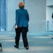 Kanclerz Merkel rządzi z domu