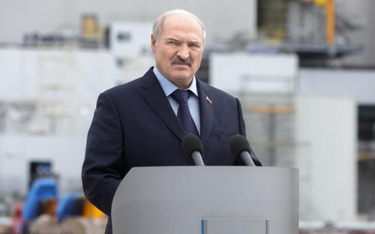 Aleksander Łukaszenko cały czas blefuje