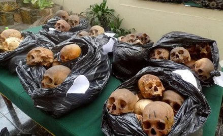 Czaszki znalezione w mieszkaniu szamana