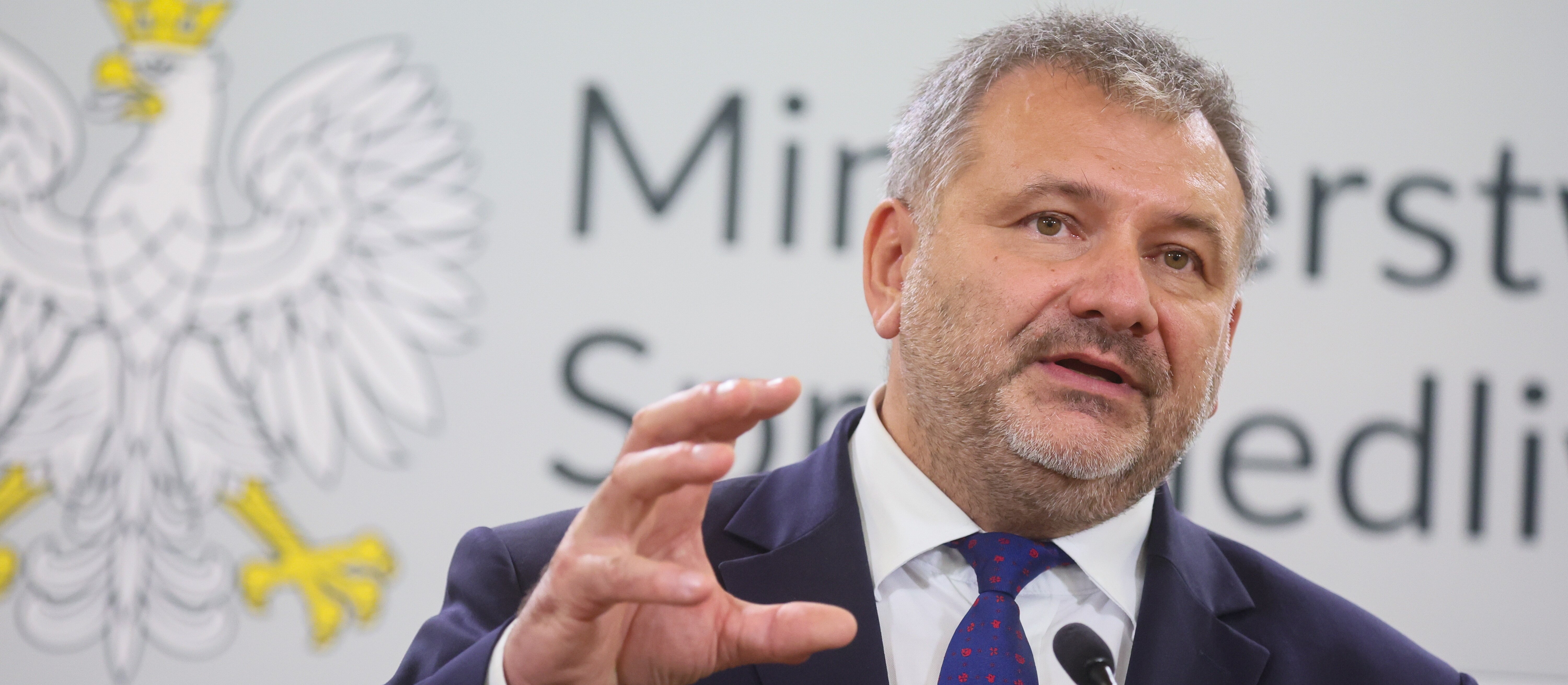 Zabrakło posłów do reformy. Prace nad ustawą Waldemara Żurka znów przerwane