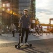 Nowy trend: e-hulajnoga od Fiata, Seata czy Audi