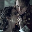 Kadr z filmu „Napoleon” w reż. Ridleya Scotta: Józefina (Vanessa Kirby) i Napoleon (Joaquin Phoenix)