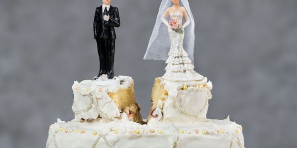 Who should pay for the family? work   that arises at the time of marriage