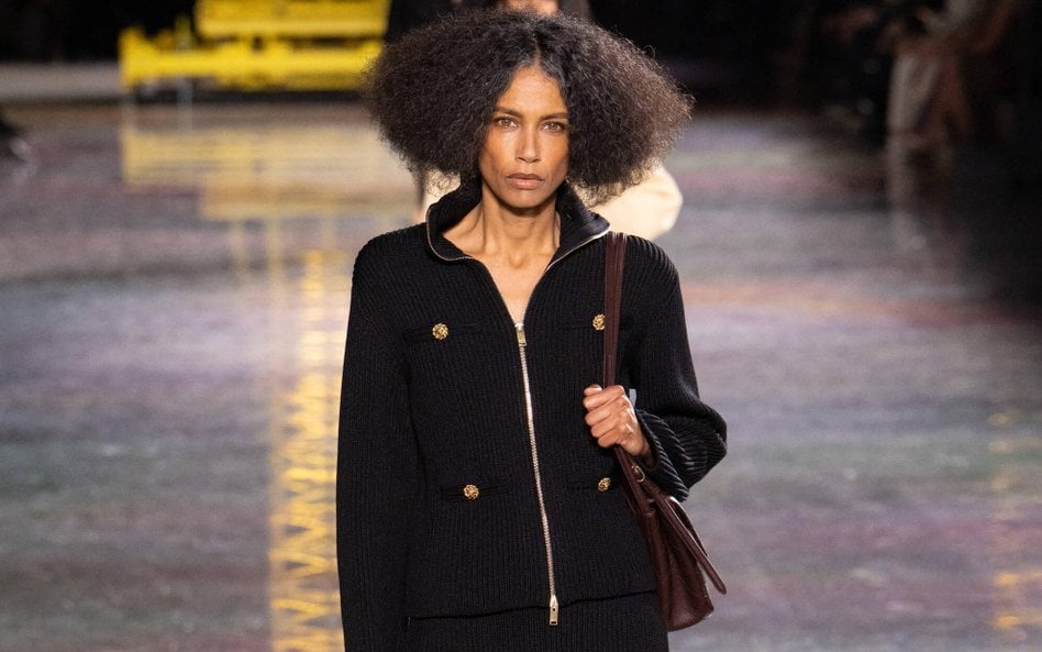 Stephanie Cavalli z sukcesem wznowiła karierę modelki przerwaną ponad 20 lat temu.