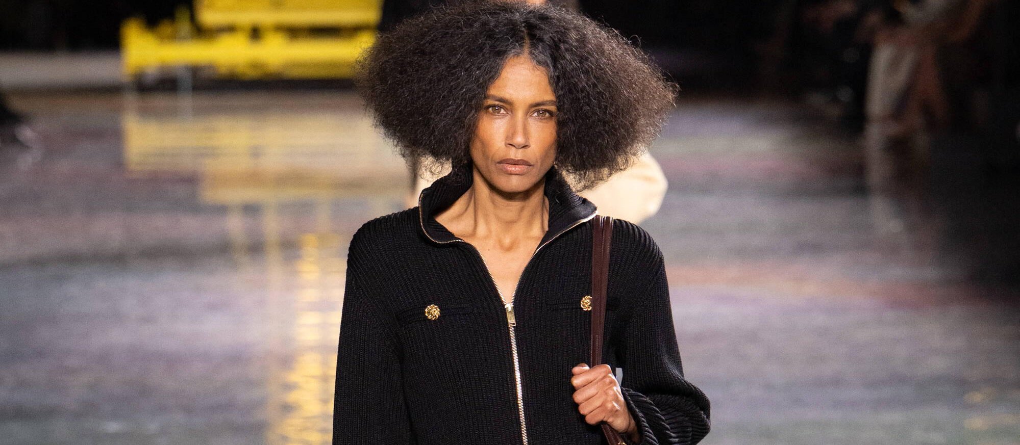 50-latka otworzyła najnowszy pokaz Chanel. Stephanie Cavalli wraca w wielkim stylu