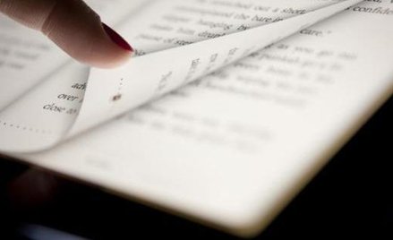 E-czytelnictwo rozkwitnie na smartfonach