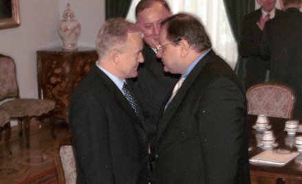 Leszek Miller i Ryszard Kalisz. Przyjacielska pogawędka