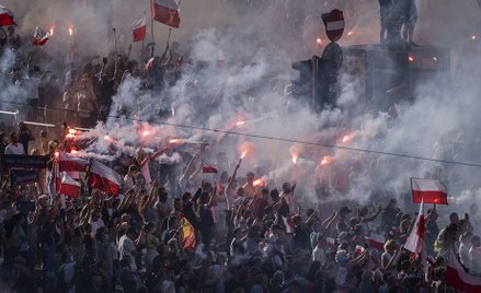 Rocznica powstania. Godzina „W” i starcia aktywistów LGBT z narodowcami