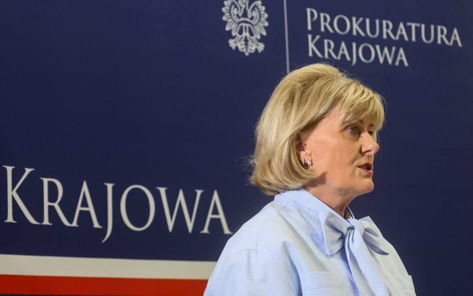 Rzecznik prasowy Prokuratora Generalnego, prokurator Anna Adamiak podczas konferencji prasowej w sie