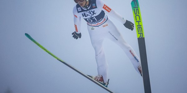 Kacper Tomasiak nadzieją polskich skoków. choćby Kamilowi Stochowi opadła szczęka