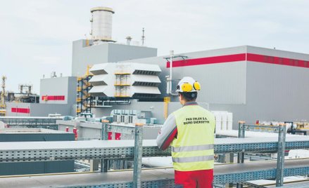 Część energii z opalanej gazem elektrociepłowni na terenie płockiej rafinerii zasila zakłady PKN Orl