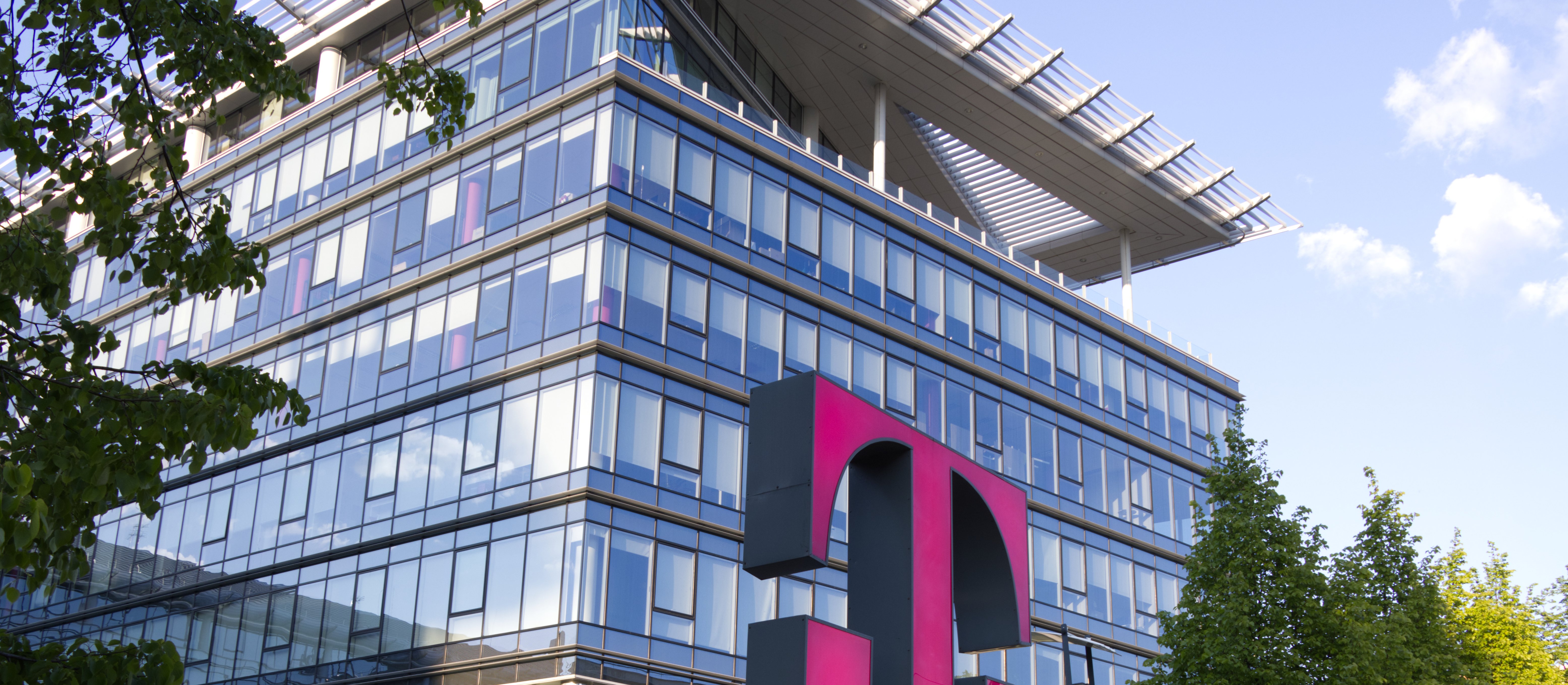 T-Mobile pokazał wyniki kwartalne. Statystyczne zamieszanie w komórkach