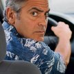 Matt King (George Clooney) tropi w filmie kochanka swojej umierającej żony. „Spadkobiercy” od jutra 