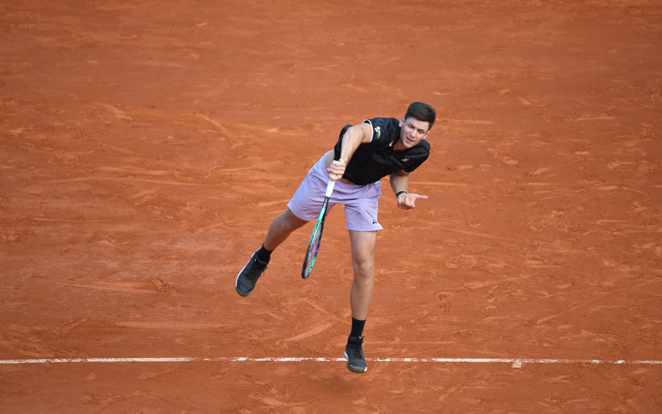 Hubert Hurkacz przeszedł pierwszą rundę w Monte Carlo