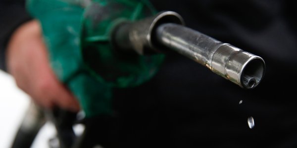 Paliwowa „trójpolówka” groźna dla bezpieczeństwa energetycznego