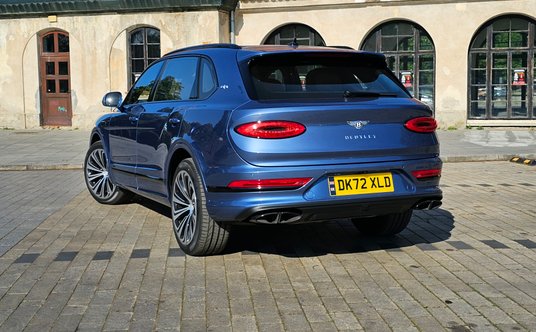 Bentley Bentayga EWB