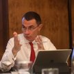 UniCreditem kieruje obecnie Jean Pierre Mustier. Za jego prezesury grupa wyemitowała akcje za 13 mld