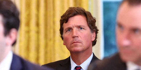 Tucker Carlson i Marjorie Taylor Greene opuszczają Partię Republikańską